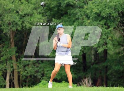 Thumbnail 1 in UIL 3A Girls Golf Finals photogallery.
