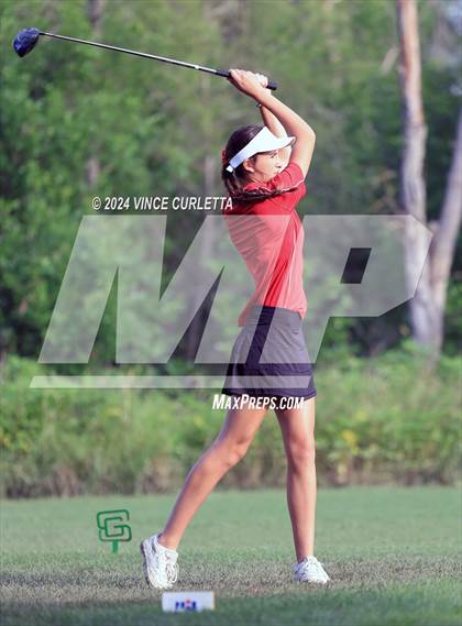 Thumbnail 1 in UIL 3A Girls Golf Finals photogallery.