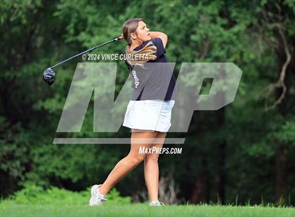 Thumbnail 3 in UIL 3A Girls Golf Finals photogallery.