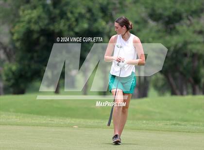 Thumbnail 3 in UIL 3A Girls Golf Finals photogallery.