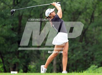 Thumbnail 1 in UIL 3A Girls Golf Finals photogallery.