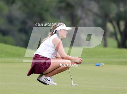 Thumbnail 1 in UIL 3A Girls Golf Finals photogallery.