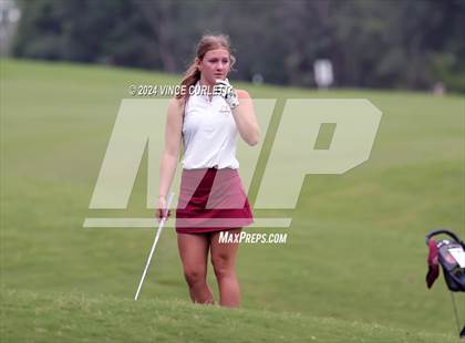 Thumbnail 3 in UIL 3A Girls Golf Finals photogallery.