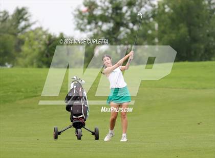 Thumbnail 3 in UIL 3A Girls Golf Finals photogallery.