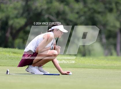 Thumbnail 1 in UIL 3A Girls Golf Finals photogallery.