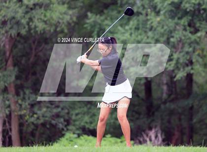 Thumbnail 3 in UIL 3A Girls Golf Finals photogallery.