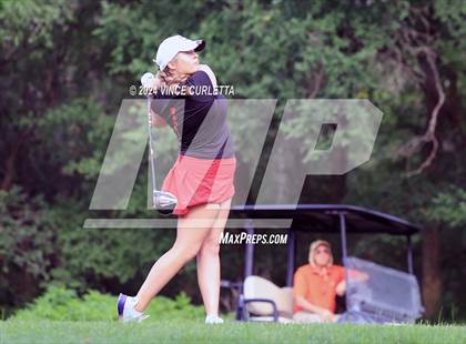 Thumbnail 1 in UIL 3A Girls Golf Finals photogallery.
