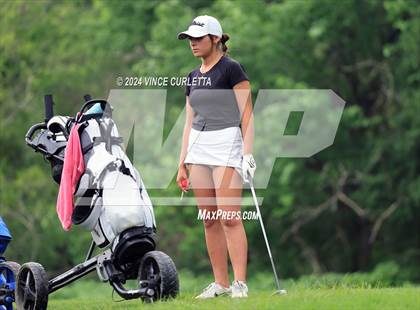 Thumbnail 1 in UIL 3A Girls Golf Finals photogallery.