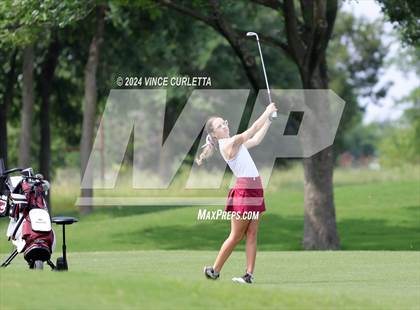 Thumbnail 1 in UIL 3A Girls Golf Finals photogallery.