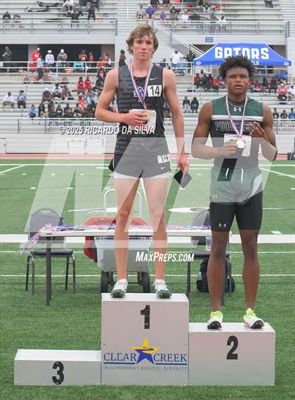 Thumbnail 1 in UIL 5A Track Region III Final (Medal Ceremony) photogallery.