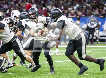 Thumbnail 3 in Oak Grove vs. White Castle (LHSAA Class 1A Final)  photogallery.