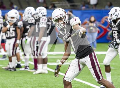 Thumbnail 3 in Oak Grove vs. White Castle (LHSAA Class 1A Final)  photogallery.