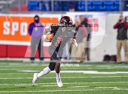 Thumbnail 3 in Searcy vs. Benton (AAA 6A State Final) photogallery.