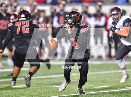Thumbnail 3 in Searcy vs. Benton (AAA 6A State Final) photogallery.
