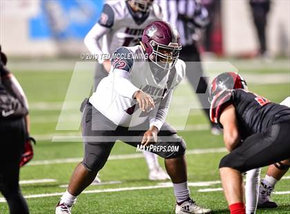 Thumbnail 2 in Searcy vs. Benton (AAA 6A State Final) photogallery.
