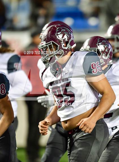 Thumbnail 3 in Searcy vs. Benton (AAA 6A State Final) photogallery.