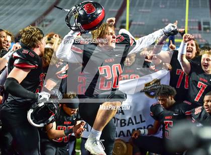 Thumbnail 3 in Searcy vs. Benton (AAA 6A State Final) photogallery.