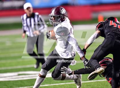 Thumbnail 2 in Searcy vs. Benton (AAA 6A State Final) photogallery.