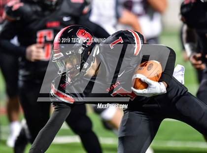Thumbnail 3 in Searcy vs. Benton (AAA 6A State Final) photogallery.