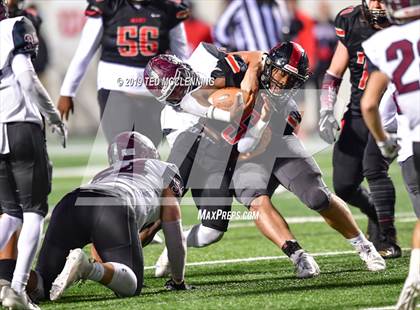 Thumbnail 3 in Searcy vs. Benton (AAA 6A State Final) photogallery.