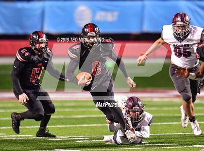 Thumbnail 3 in Searcy vs. Benton (AAA 6A State Final) photogallery.
