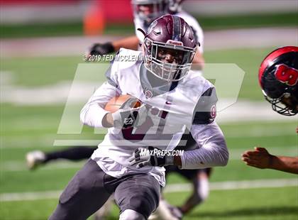 Thumbnail 3 in Searcy vs. Benton (AAA 6A State Final) photogallery.