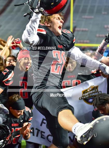 Thumbnail 1 in Searcy vs. Benton (AAA 6A State Final) photogallery.