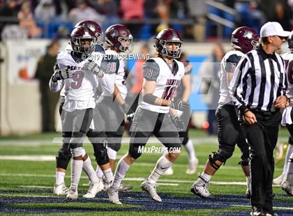 Thumbnail 2 in Searcy vs. Benton (AAA 6A State Final) photogallery.