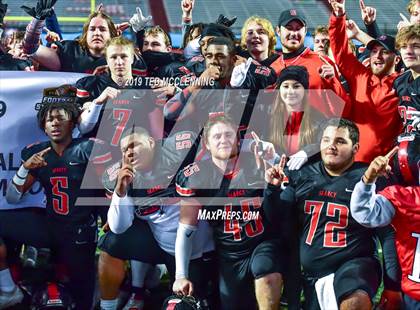 Thumbnail 1 in Searcy vs. Benton (AAA 6A State Final) photogallery.