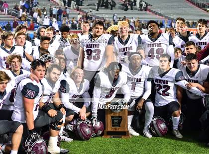 Thumbnail 3 in Searcy vs. Benton (AAA 6A State Final) photogallery.