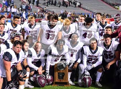 Thumbnail 1 in Searcy vs. Benton (AAA 6A State Final) photogallery.