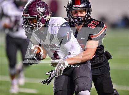 Thumbnail 1 in Searcy vs. Benton (AAA 6A State Final) photogallery.