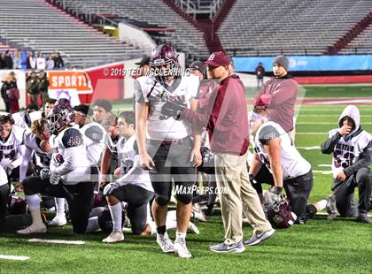 Thumbnail 1 in Searcy vs. Benton (AAA 6A State Final) photogallery.