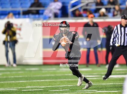 Thumbnail 2 in Searcy vs. Benton (AAA 6A State Final) photogallery.