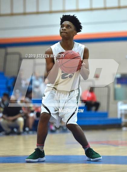 Thumbnail 1 in Knightdale vs Southeast Raleigh (Athens Drive JV Holiday Tournament) photogallery.