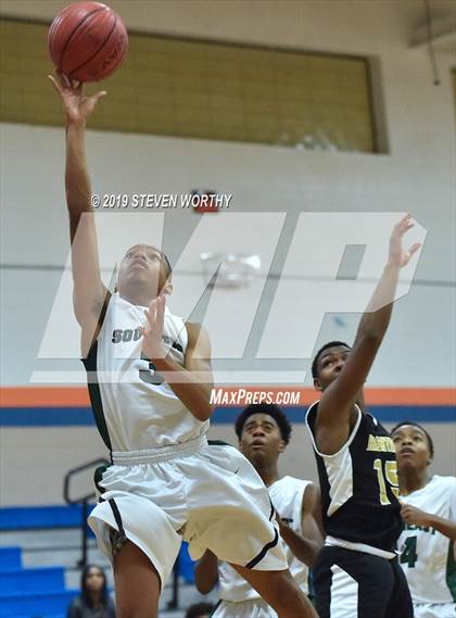 Thumbnail 3 in Knightdale vs Southeast Raleigh (Athens Drive JV Holiday Tournament) photogallery.