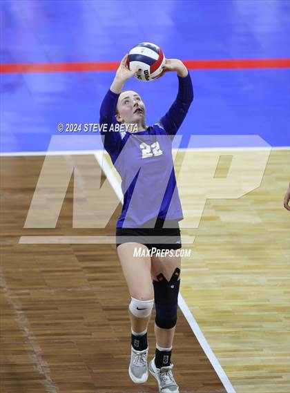 Thumbnail 1 in Dove Creek vs. Hi-Plains (CHSAA 1A 1st Round Elimination Bracket) photogallery.
