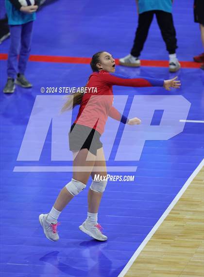 Thumbnail 1 in Dove Creek vs. Hi-Plains (CHSAA 1A 1st Round Elimination Bracket) photogallery.