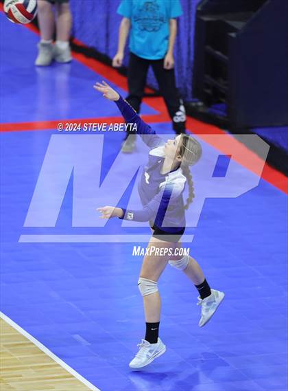 Thumbnail 1 in Dove Creek vs. Hi-Plains (CHSAA 1A 1st Round Elimination Bracket) photogallery.