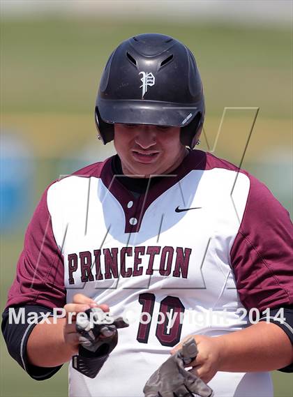 Thumbnail 3 in Princeton vs Ponder photogallery.