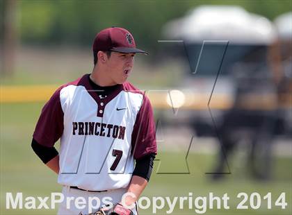Thumbnail 2 in Princeton vs Ponder photogallery.