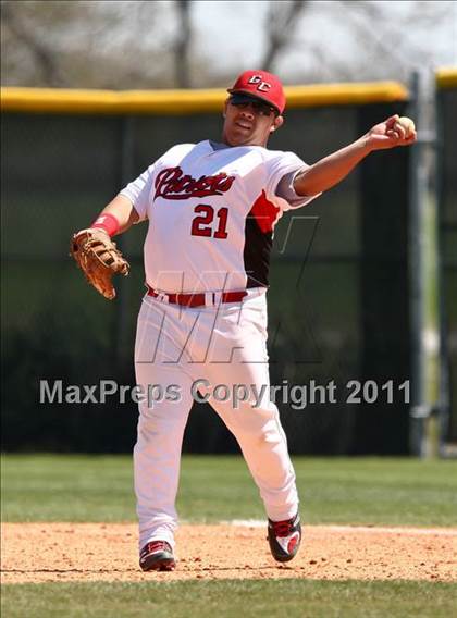 Thumbnail 3 in Goose Creek Memorial vs Sam Rayburn (Goose Creek Memorial Tournament) photogallery.