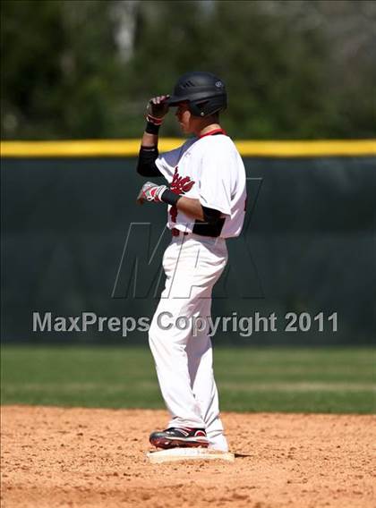 Thumbnail 2 in Goose Creek Memorial vs Sam Rayburn (Goose Creek Memorial Tournament) photogallery.