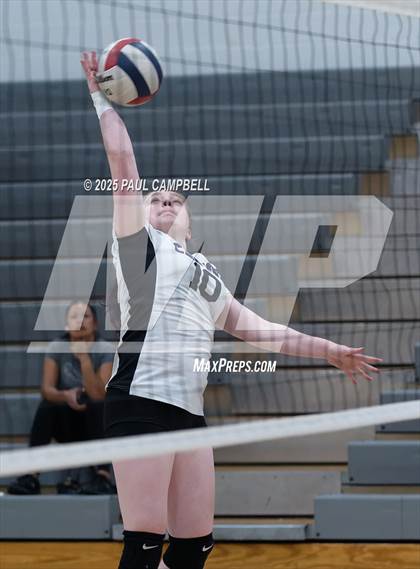 Thumbnail 1 in JV: Youngker @ North Canyon photogallery.