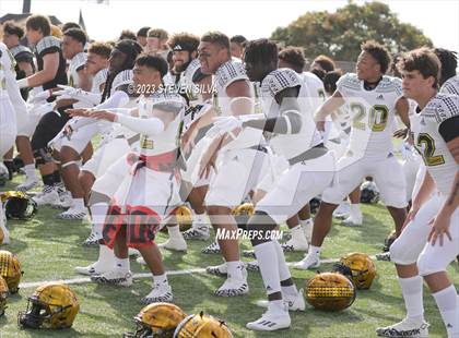 Thumbnail 3 in Polynesian Bowl (Team Mauka vs. Team Makai) photogallery.