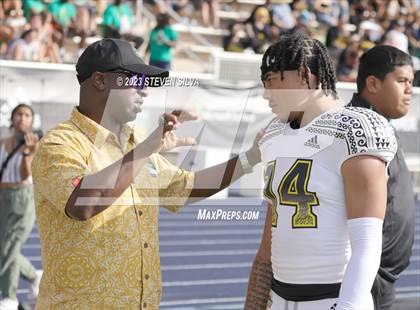 Thumbnail 2 in Polynesian Bowl (Team Mauka vs. Team Makai) photogallery.