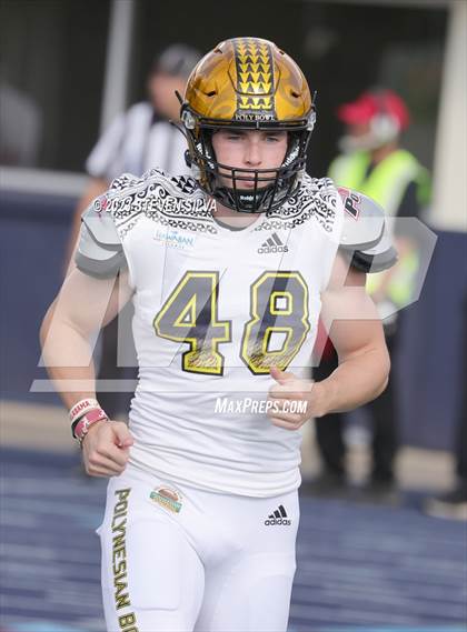 Thumbnail 1 in Polynesian Bowl (Team Mauka vs. Team Makai) photogallery.