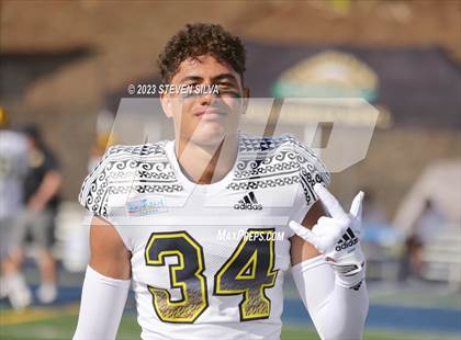 Thumbnail 1 in Polynesian Bowl (Team Mauka vs. Team Makai) photogallery.