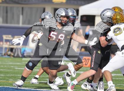 Thumbnail 3 in Polynesian Bowl (Team Mauka vs. Team Makai) photogallery.