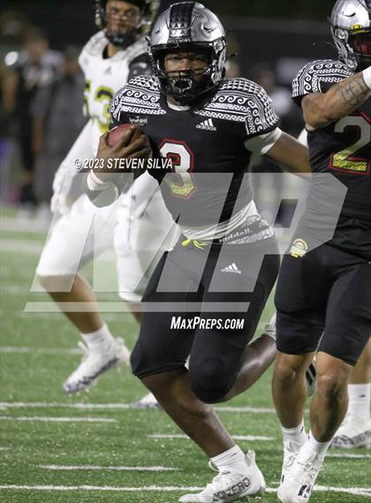 Thumbnail 1 in Polynesian Bowl (Team Mauka vs. Team Makai) photogallery.